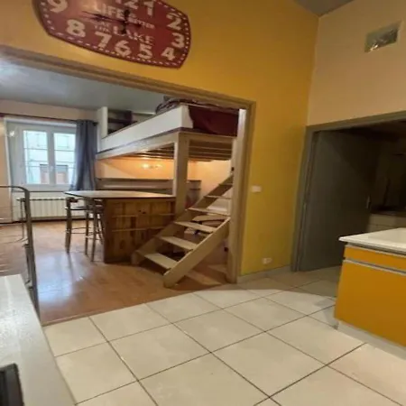 Apartment Au Centre De Tarare